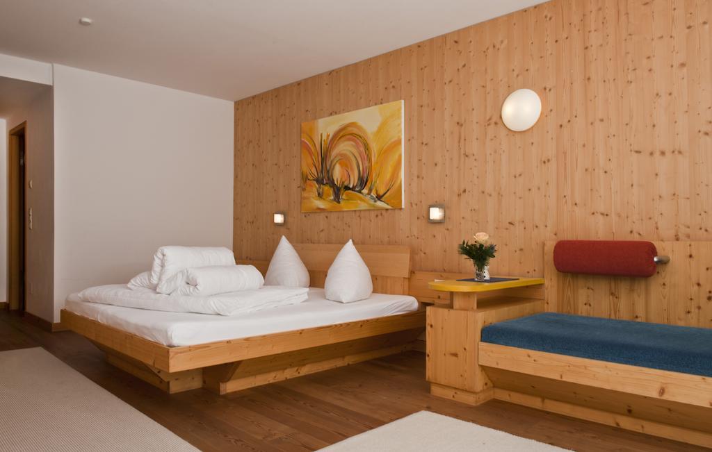 Hotel Handl 3*