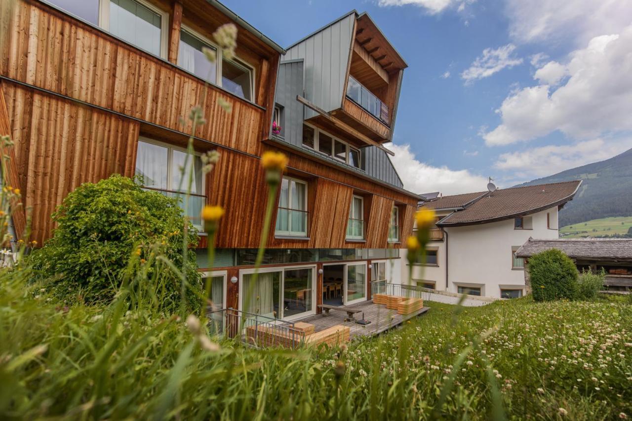 Hotel Handl 3*